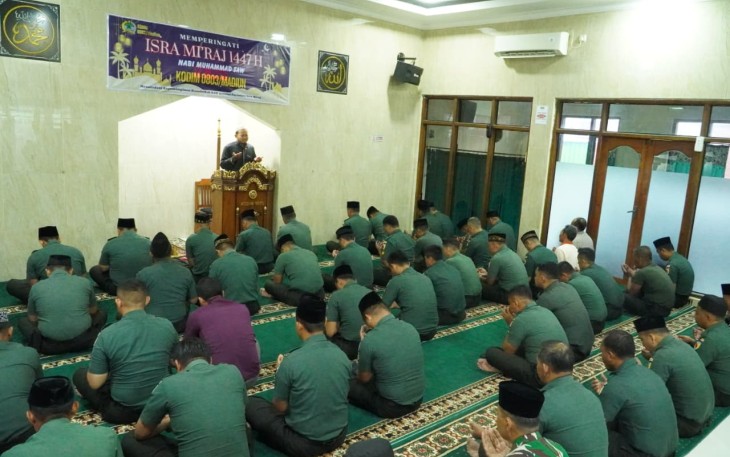 Peringati Isra Mi'raj prajurit Kodim 0803/Madiun, Kamis (15/1)