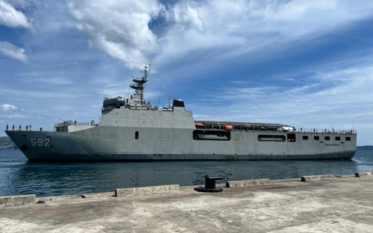 KRI Banjarmasin-592 