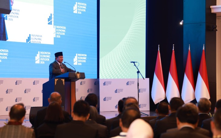 Presiden Prabowo Subianto memberikan pemaparan dalam Economic Outlook 2026 di Jakarta, Jum'at (13/2)