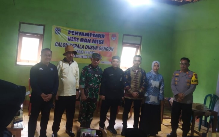 Foto bersama usai pengambilan sumpah Kasun 
