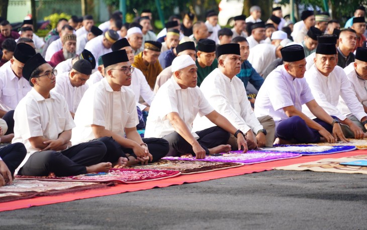 Gema takbir dan sholat Idul Fitri 1447 H di Singosari