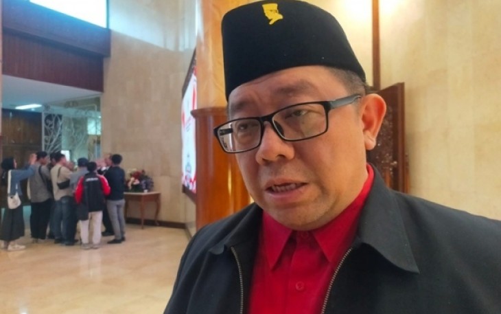 Anggota Fraksi PDIP DPRD Jawa Timur, Yordan M Batara-Goa