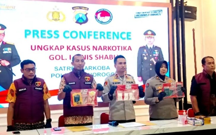 Konferensi pers penangkapan pengedar narkoba di Mapolres Ponorogo 