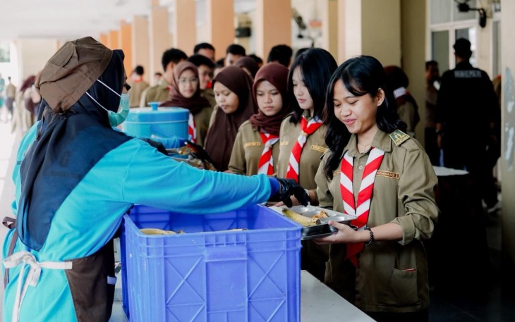 Sistem prasmanan SPPG Polri dj Pejaten, Jakarta, Rabu (22/4)