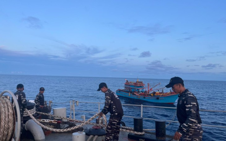 KRI Teluk Parigi-539