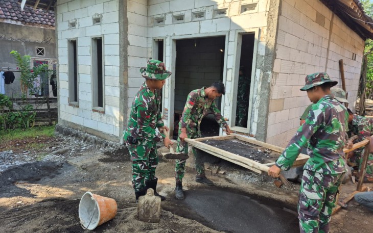 Pengerjaan RTLH Rafiah Dusun Klagin
