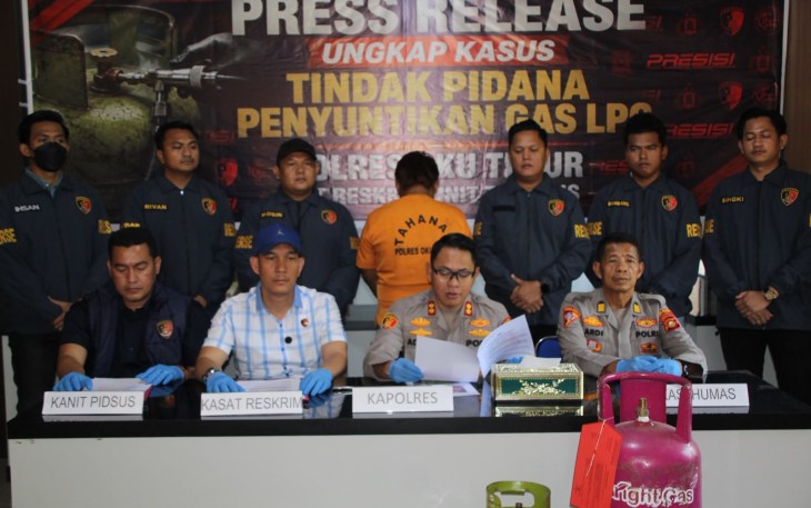 Unit Pidsus Reskrim Polres Oku Timur Polda Sumsel Berhasil Ungkap Kasus Pengoplosan Gas 3 kg ke 12 kg