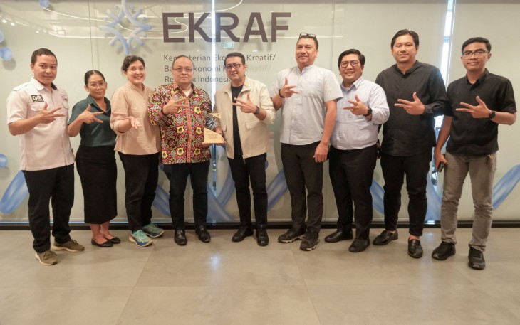 Menteri Ekonomi Kreatif, Teuku Riefky Harsya, menerima audiensi dari Serikat Media Siber Indonesia (SMSI) di Kantor Kementerian Ekraf, Jakarta, Kamis (11/6/2026)