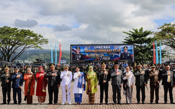 Dankodaeral IX Hadiri Upacara dan Syukuran Hari Bhayangkara Ke-80 di Polda Maluku