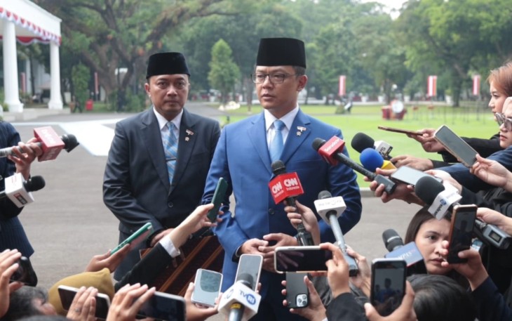 Menlu Sugiono
