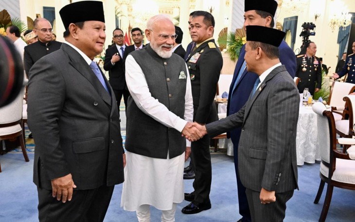 Didampingi Menteri Energi dan Sumber Daya Mineral (ESDM) Bahlil Lahadalia bersama sejumlah Menteri Kabinet Merah Putih, Presiden Republik Indonesia Prabowo Subianto menerima PM Modi