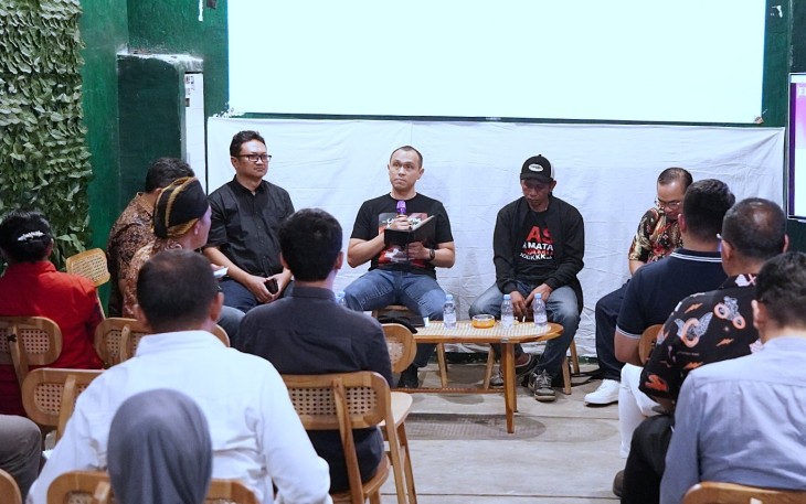 Kapolresta Malang Kota Kombes Pol Putu Kholis Aryana Jadi Narasumber Dialog Publik AJI