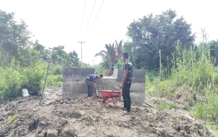 Percepat Progres Pembangunan Jembatan Garunda, Kodam XIX/TT Lakukan Penimbunan Pondasi Jembatan