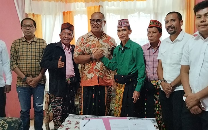 Mediasi Ketua DPRD Manggarai Timur dan Mantan Sekwan Berakhir Damai