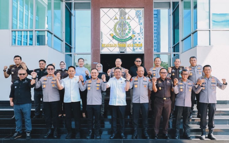Kapolda Jatim dan Kajati Perkuat Sinergi Penegakan Hukum melalui Semangat Jogo Jatim*