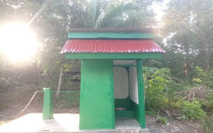 Rehab MCK di Kampung Sesor