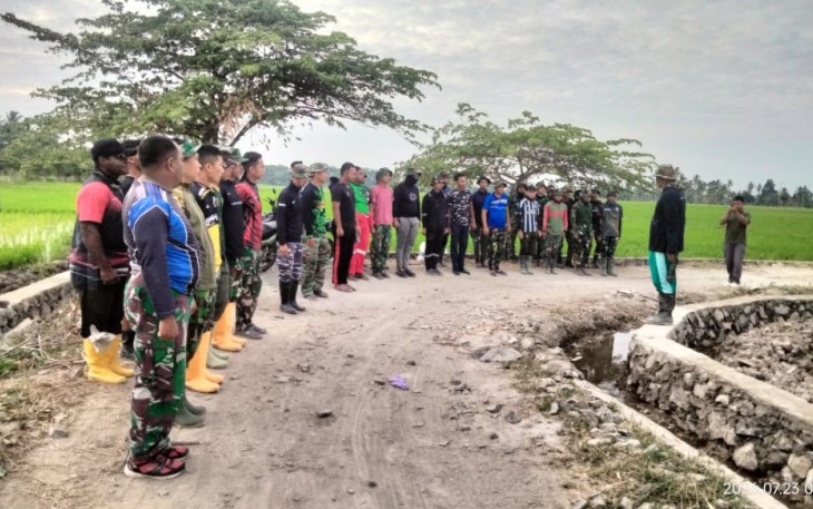 Apel pagi personel satgas TMMD ke-129 Kodim Pinrang