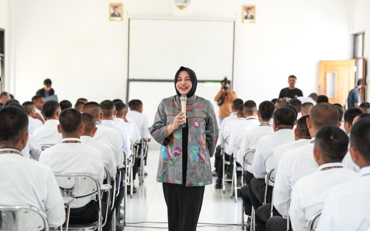 Deputi Bidang Pengembangan Talenta dan Daya Saing Koperasi, Destry Anna Sari