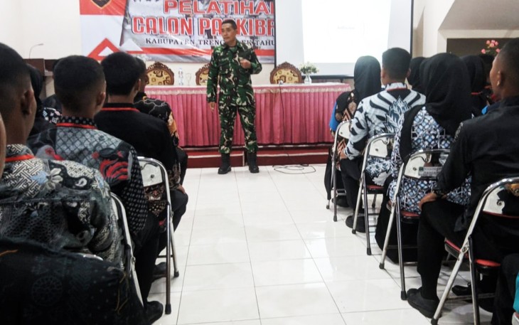 TNI Tanamkan Wawasan Kebangsaan kepada Calon Paskibraka Trenggalek