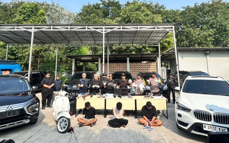 Tim Gabungan BNN RI dan Polda Metro Jaya Ringkus Bos Narkoba Kampung Bahari dan Geledah Sarang Bandar