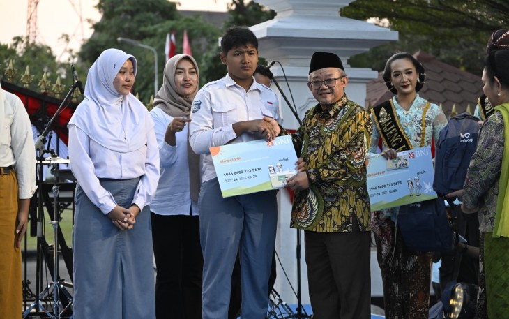 Menteri Pendidikan Dasar dan Menengah (Mendikdasmen), Abdul Mu'ti