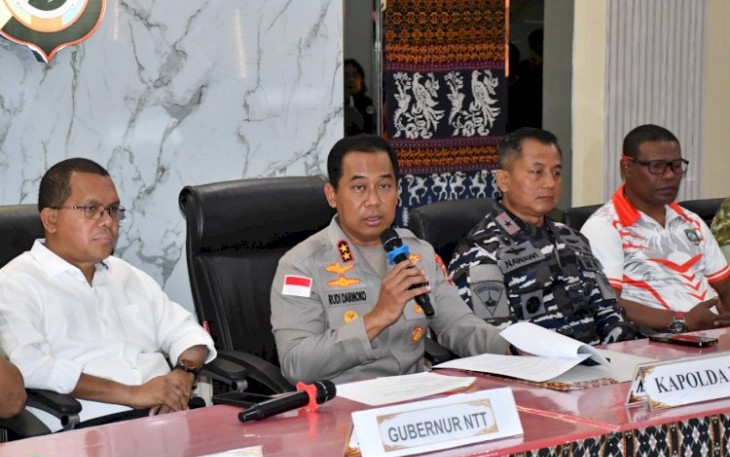 Kapolda NTT dan Gubernur Sampaikan Penanganan Gempa Flores: Fokus Evakuasi, Data Korban, dan Cegah Hoaks