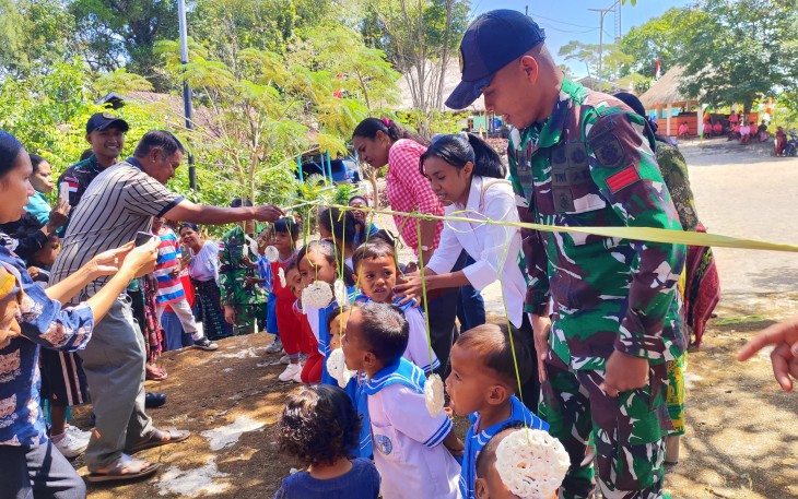 Guyub dan Meriah! Yonarmed 12 Kostrad Bersama Warga Kewar Semarakkan HUT RI ke-81