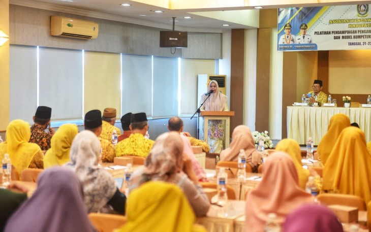 Buka Pelatihan APSI Bintan, Dewi Ansar: "Pengawas Sekolah Kunci Peningkatan Kualitas Pendidikan"