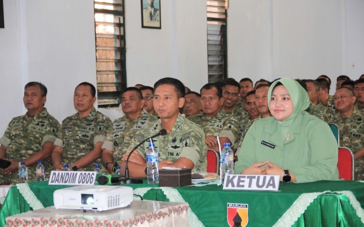 Dandim 0806/Trenggalek Dorong Keluarga Prajurit Perkuat Pola Asuh Anak