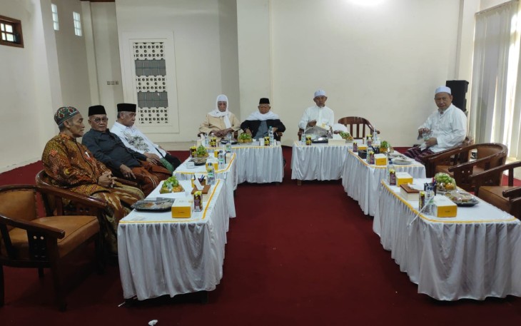 Kiai Sepuh NU Kecam Pengondisian Dan Intimidasi, Memilih Pemimpin Tak Afdal Adalah Pengkhianatan