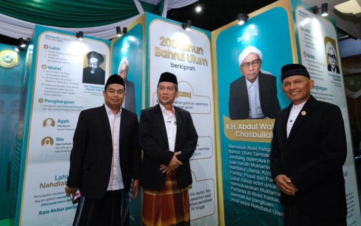 Presiden PKS Almuzzamil Yusuf (AMY) dan Ketua DPW PKS Jawa Timur,
