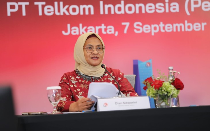 Direktur Utama Telkom, Dian Siswarini
