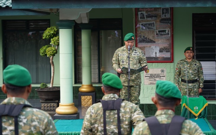 Kodim 0808/Blitar Gelar Upacara Peringatan Hari Olah Raga Nasional Ke 43 Tahun 2026