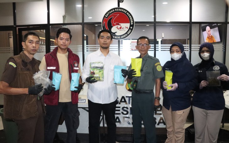 Satresnarkoba Polres Jakbar Musnahkan Barang Bukti 1.052 Gram Sabu dan Ribuan Ekstasi Serta Ganja