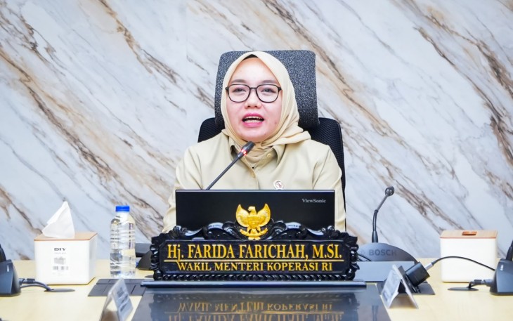 Wamenkop Farida Farichah