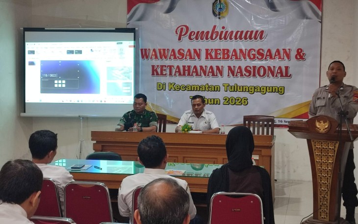 Perkuat Wawasan Kebangsaan, Danramil Kota Bekali Ketua RT/RW dan Karang Taruna tentang Nilai Persatuan