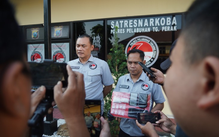 Polres Tanjung Perak Amankan Tersangka Pengedar Sabu asal Madura, 65,51 Gram Narkoba Disita