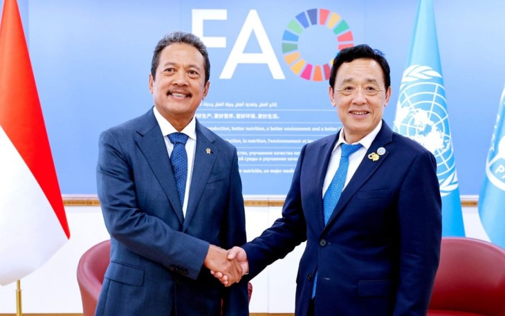 Menteri Kelautan dan Perikanan, Sakti Wahyu Trenggono dan Direktur Jenderal Food and Agriculture Organization (FAO), Dr Qu Dongyu 