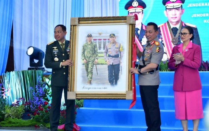 Panglima TNI Hadiri Acara Pisah Sambut Kapolri