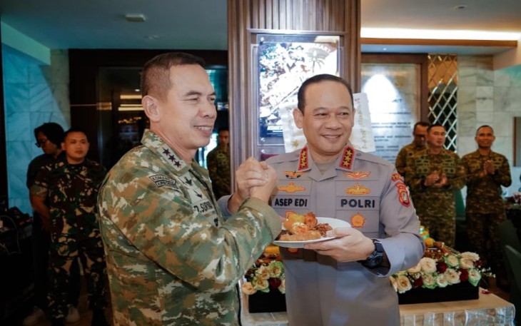 Kapolda Metro Jaya Komjen Pol Asep Edi Suheri