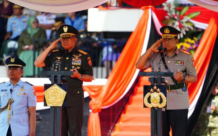 Panglima TNI Bersama Kalemdiklat Polri Pimpin Wisuda 1.944 Taruna TNI-Polri