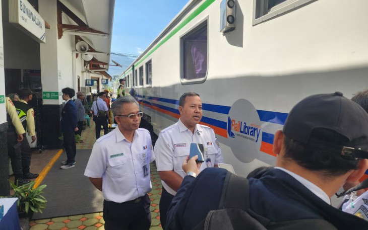 KAI Daop 2 Bandung Adakan Pengobatan Gratis Dengan Rail Clinic di Stasiun Bumiwaluya
