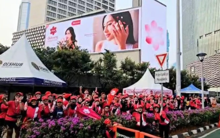 Perkenalkan Wajah Baru, Viva Cosmetics Ajak Masyarakat Bergerak dan “Glowing Bersamamu”