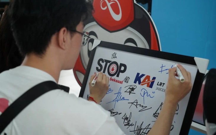sosialisasi anti pelecehan di stasiun dukuh atas