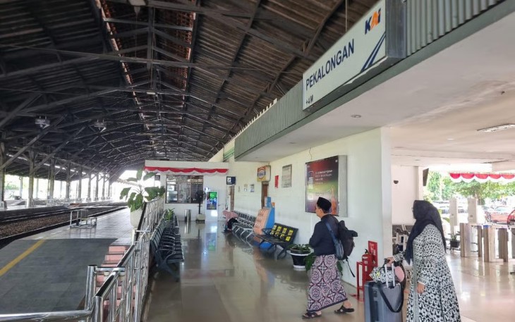 Volume Penumpang Stasiun Pekalongan pada 2025 Meningkat