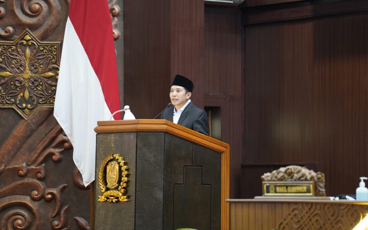 Juru Bicara Pansus Adam Rusydi