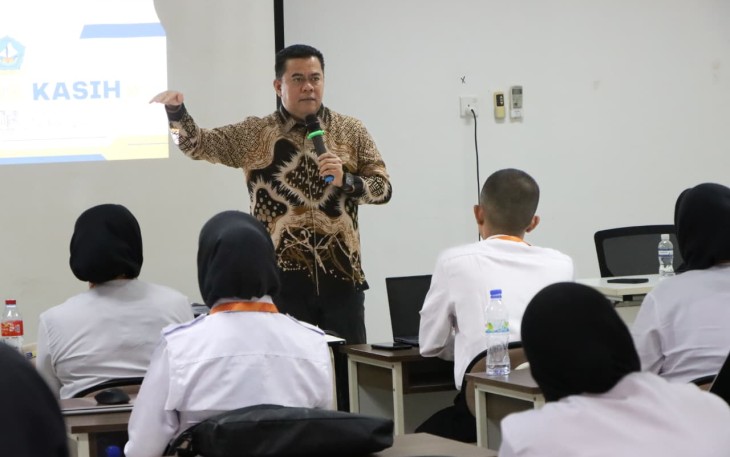 Sekretaris Daerah Kabupaten Bintan Ronny Kartika