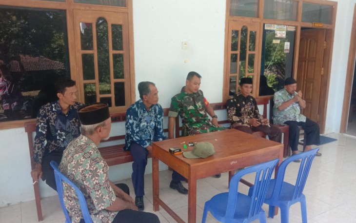 Langkah Strategis Babinsa Jalin Kedekatan Dengan Warga