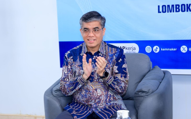 Menaker Yassierli dalam diskusi Identifikasi Ketenagakerjaan dan Pelatihan di Kawasan Ekonomi Khusus (KEK) Mandalika di Lombok Tengah, Nusa Tenggara Barat (NTB), Jumat (3/7/2026)