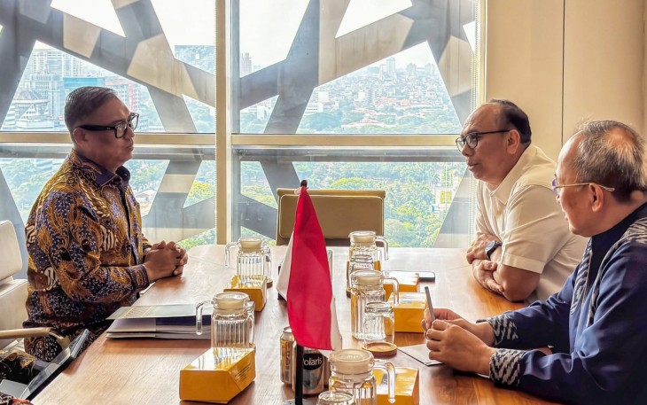 Dirjen PPI Kementerian KomDigi Wayan Toni Supriyanto dalam pertemuan menegaskan jika Pemerintah Pusat berkomitmen mengintegrasikan teknologi mutakhir guna mendukung pemerataan ekonomi dan optimalisasi layanan publik di wilayah kepulauan.